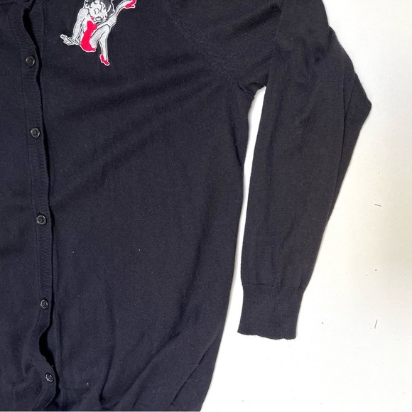 Betty Boop Women’s Cardigan Sweater Plus sz 1 Black knit. Embroidered Figures - Picture 4 of 8